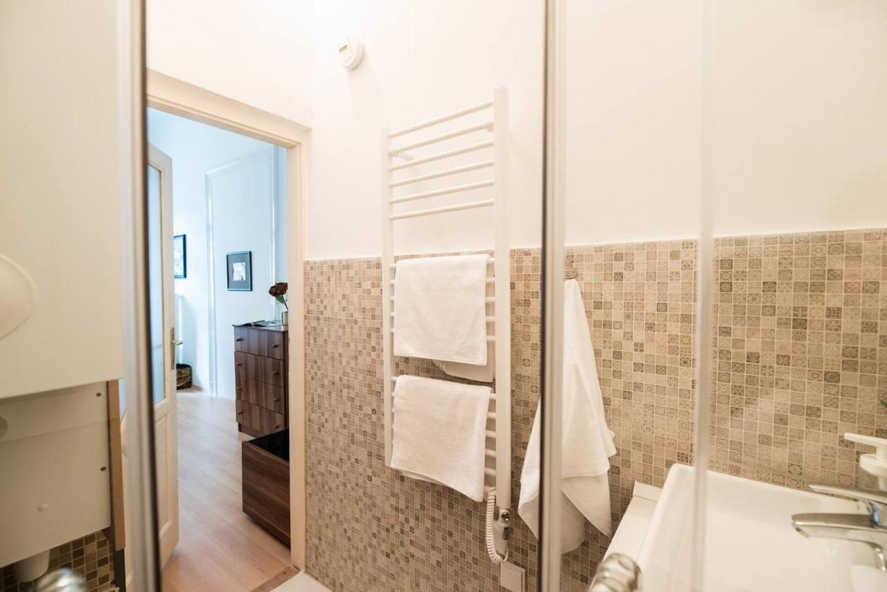 Cosy And Central Apartment With 4 Bedrooms And A/C Budapeste Exterior foto