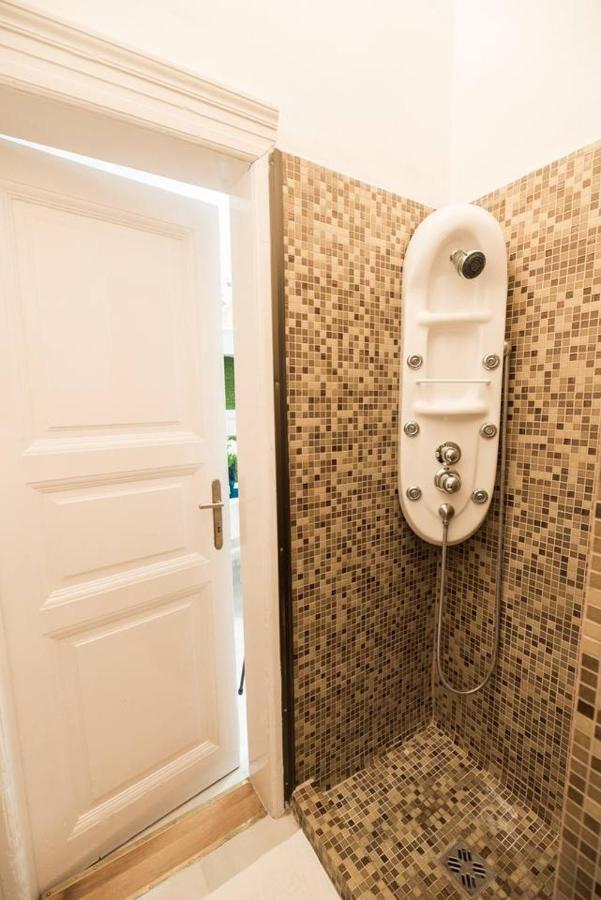 Cosy And Central Apartment With 4 Bedrooms And A/C Budapeste Exterior foto