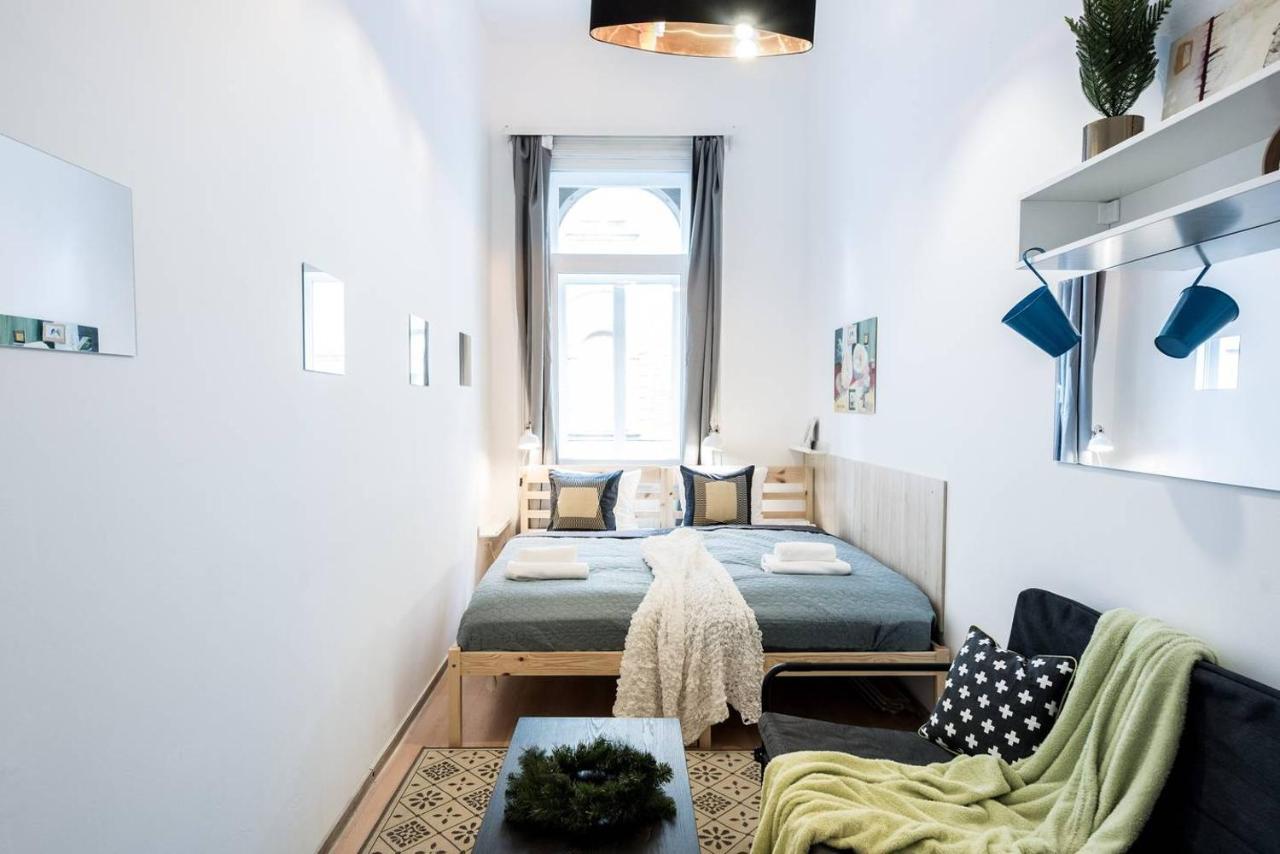 Cosy And Central Apartment With 4 Bedrooms And A/C Budapeste Exterior foto